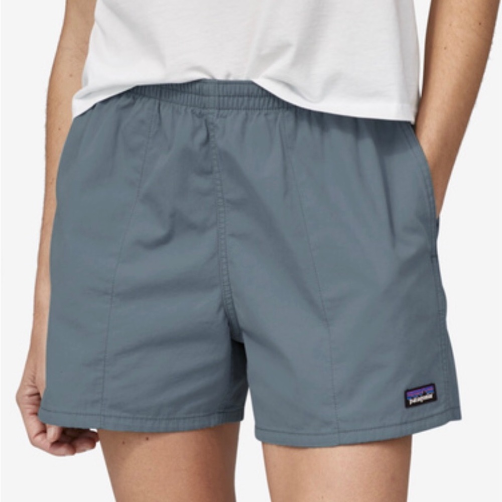 NWT PATAGONIA Funhoggers short, plume grey XS